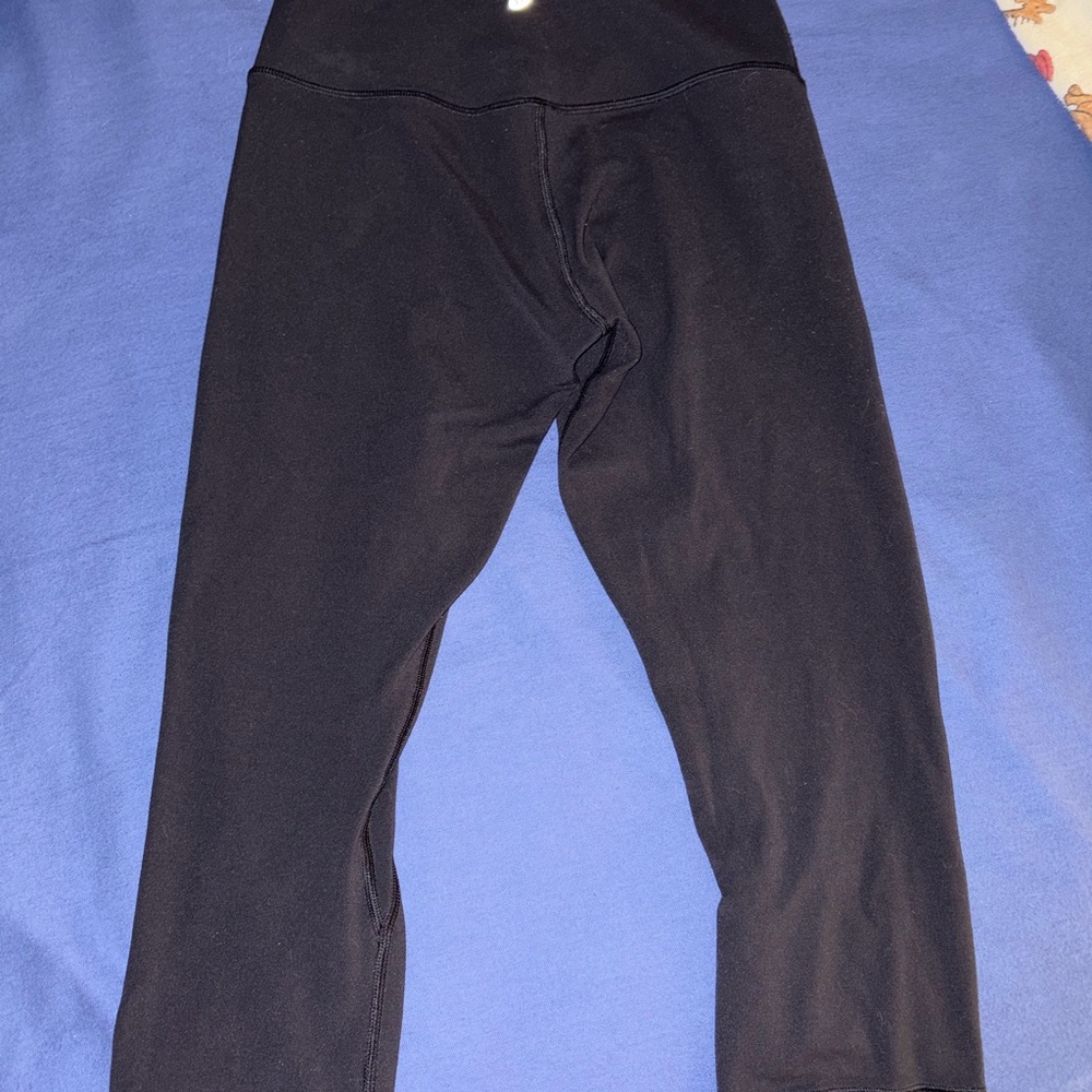 Lululemon Align Black high rise cropped leggings